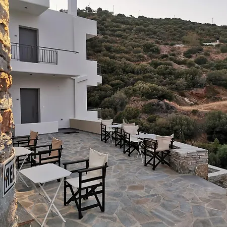 Heliopetra Sea View 4* Agioi Apostoli