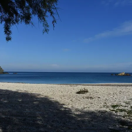 Heliopetra Sea View Appart hôtel