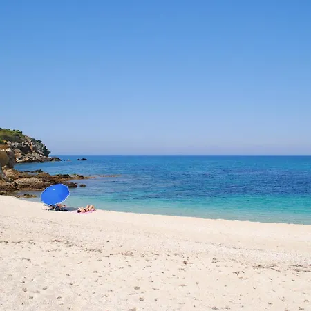 Heliopetra Sea View מלון דירות